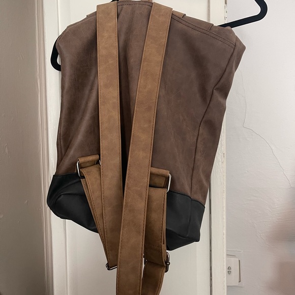 Backpack/ purse - Picture 3 of 3